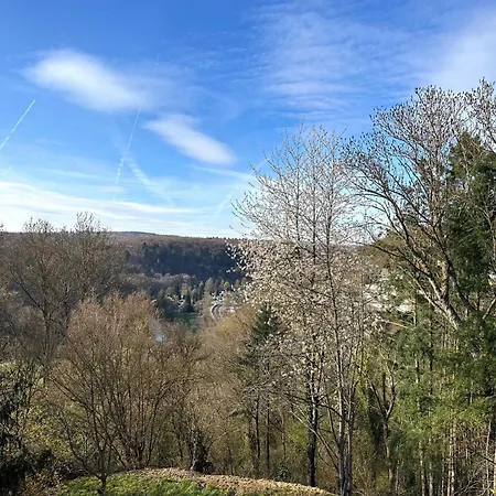 Zum Lahnfelsen 3* Gräveneck