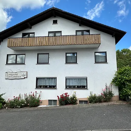 Zum Lahnfelsen 3*